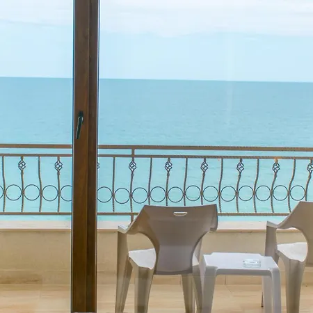 Paraiso Theopolis 3* Obzor