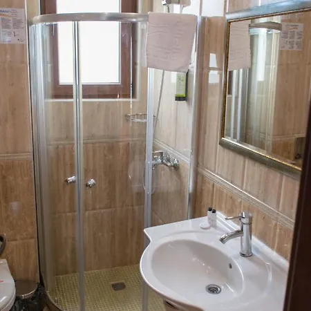 Paraiso Theopolis 3*