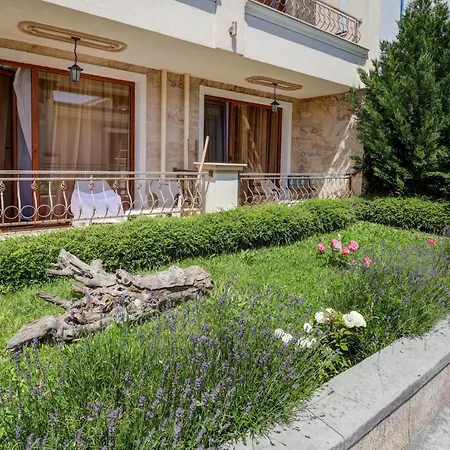 Paraiso Theopolis Обзор