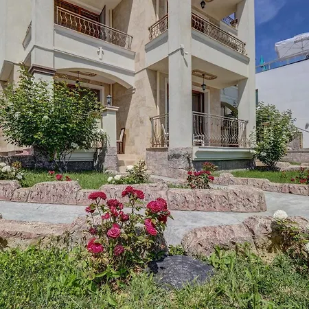 Хотел Paraiso Theopolis 3*