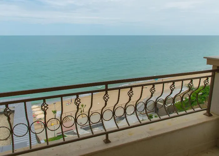 Отель Paraiso Theopolis