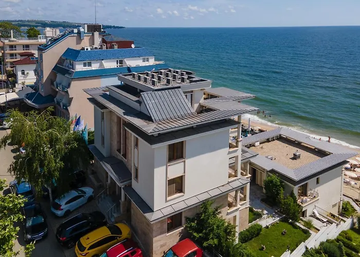 Paraiso Theopolis Обзор