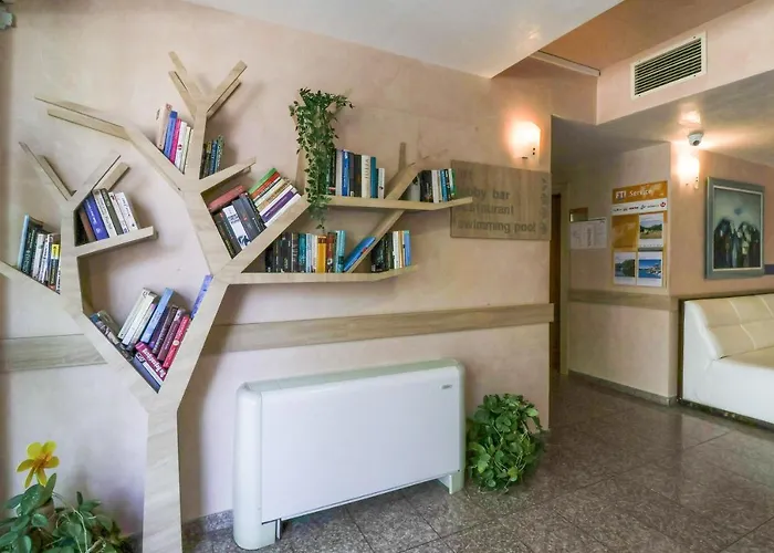 Paraiso Theopolis 3*