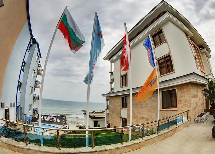 Paraiso Theopolis Обзор