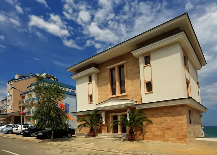 Paraiso Theopolis Обзор